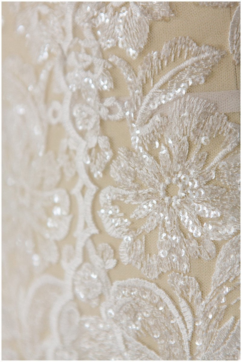 2x LARGE mirrored lace - PAIR = 2 yds/ floral lace trim/ bridal lace trim// T17-004