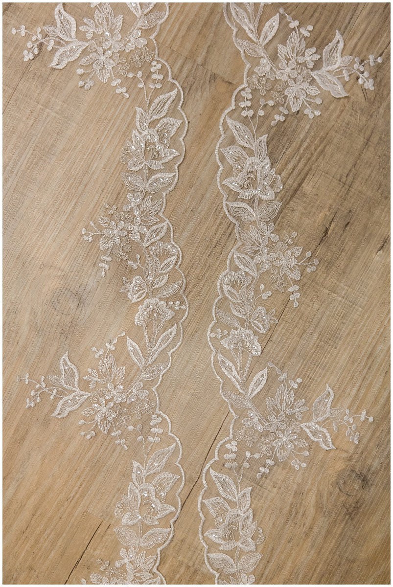 2x 1 yds mirrored silver & OFF-White lace trim/ bridal lace/ lace embroidery// T17-016