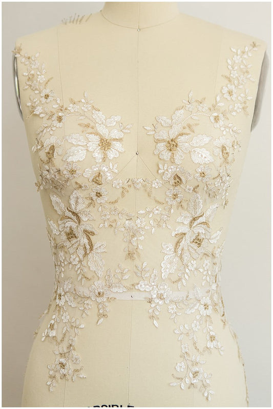 IVORY + GOLD Spitzenblume Applikation, gespiegelte Spitzenblumenplatte, Hochzeitskleid Spitze, Spitzenaufnäher, Brautkleid Applikation, Goldspitze// A17-047