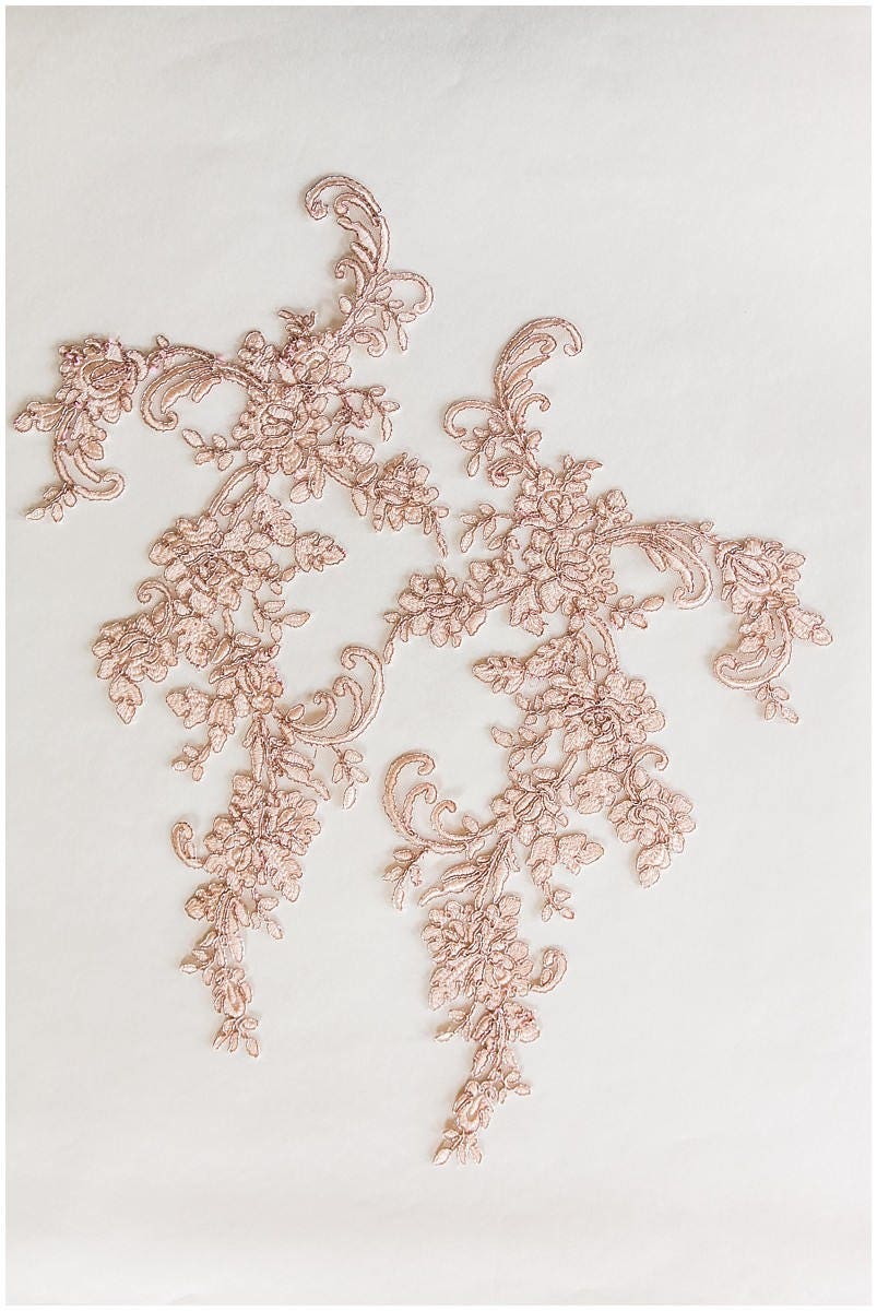 2x ROSÉ GOLD gespiegelte Spitzenblume Applikation, Spitzenblume, Hochzeitskleid Spitze, Spitzenaufnäher, Brautkleid Applikation, Goldspitze// A17-067