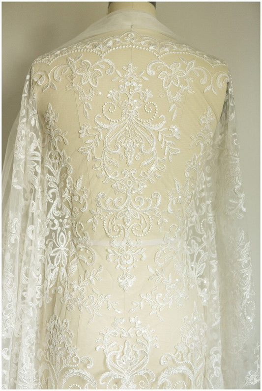 Pailletten Ornament SPITZE STOFF, weiße Spitze, Hochzeitsspitze, Alencon Spitze, Mesh Spitzenstoff, Brautspitze// L17-075