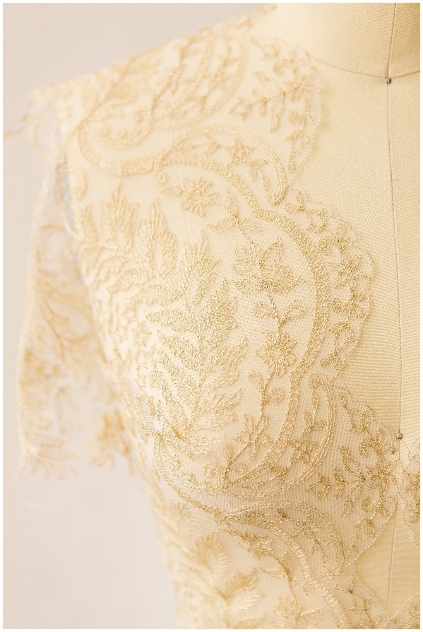 2x 1 yds mirrored lace trim gold/ filigree bridal lace/ floral lace/ bridal lace trim/ wedding lace// T17-010