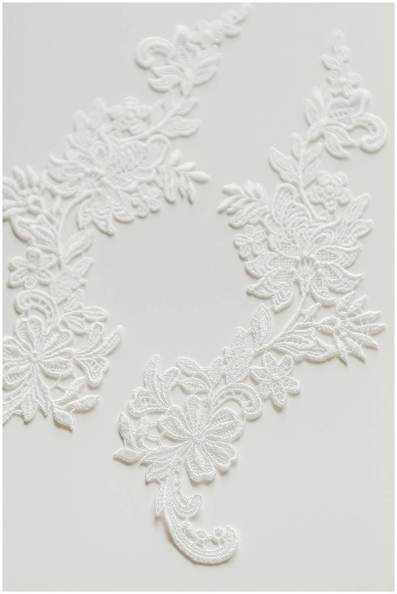 Guipure Blumen Applikation, Häkel-Spitzenapplikation, Makramee Spitzenblume, Spitzenaufnäher, Brautkleid Applikation, Hochzeitskleid Spitzenblume// A17-016