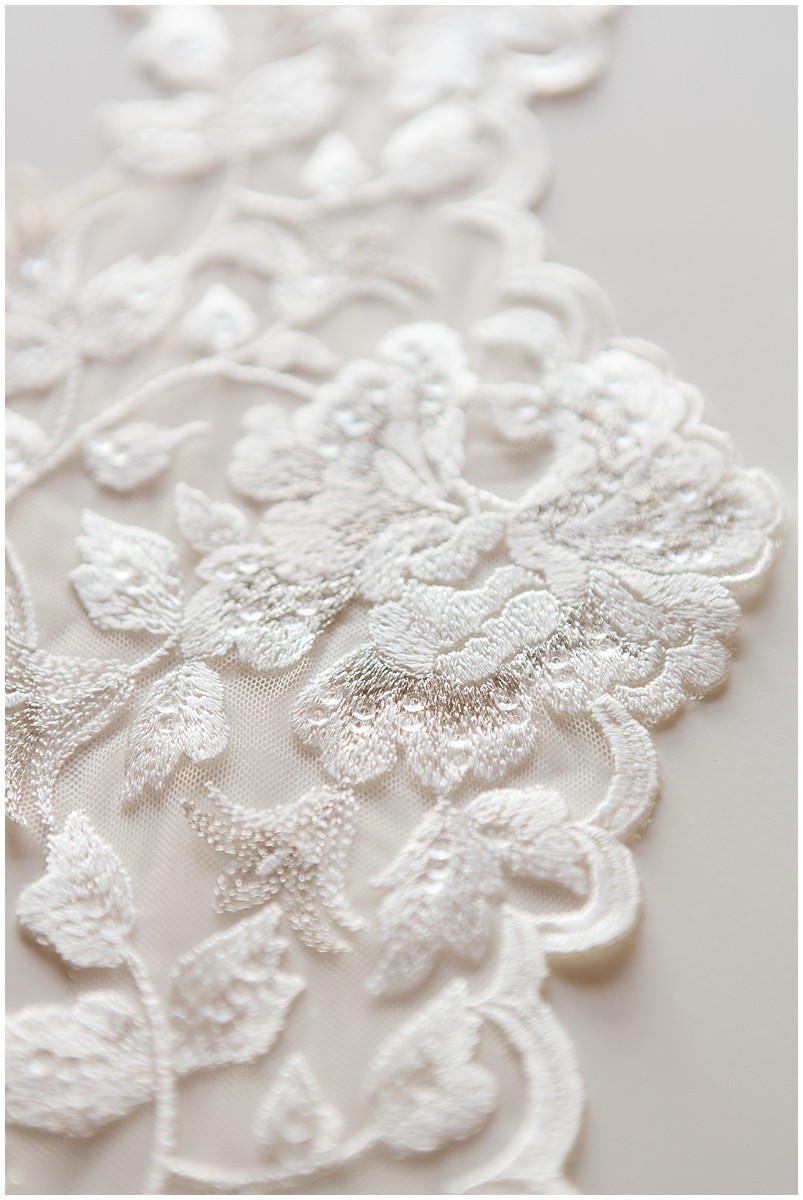 2x 1yds wide mirrored lace trim/ Ivory silver lace trim/ Floral lace trim/ Bridal dress lace trim/ Veil trim// T17-028