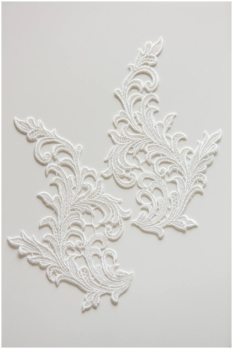 Guipure flower applique, water soluble lace applique, lace flower, lace patch, bridal dress applique, wedding dress lace // A17-019