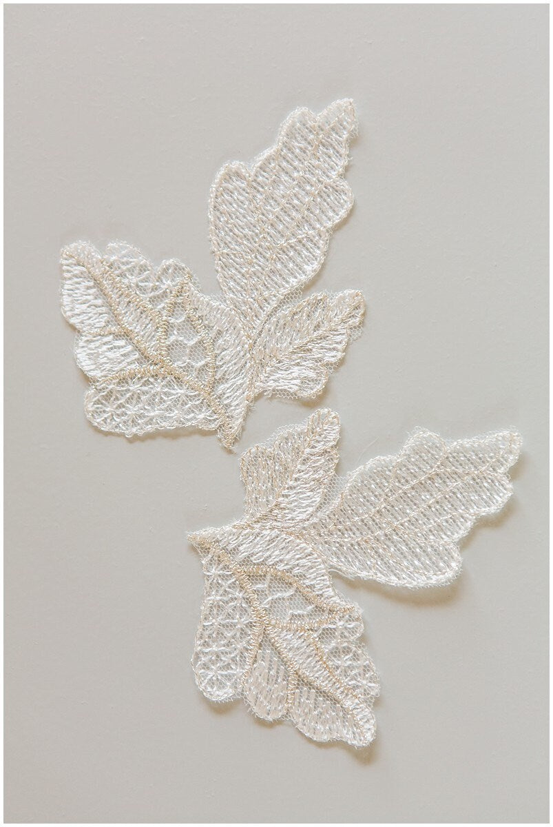 20pcs. lace leaf applique/ 3D flower lace applique/ wedding dress lace applique/ bridal lace// A17-106-1