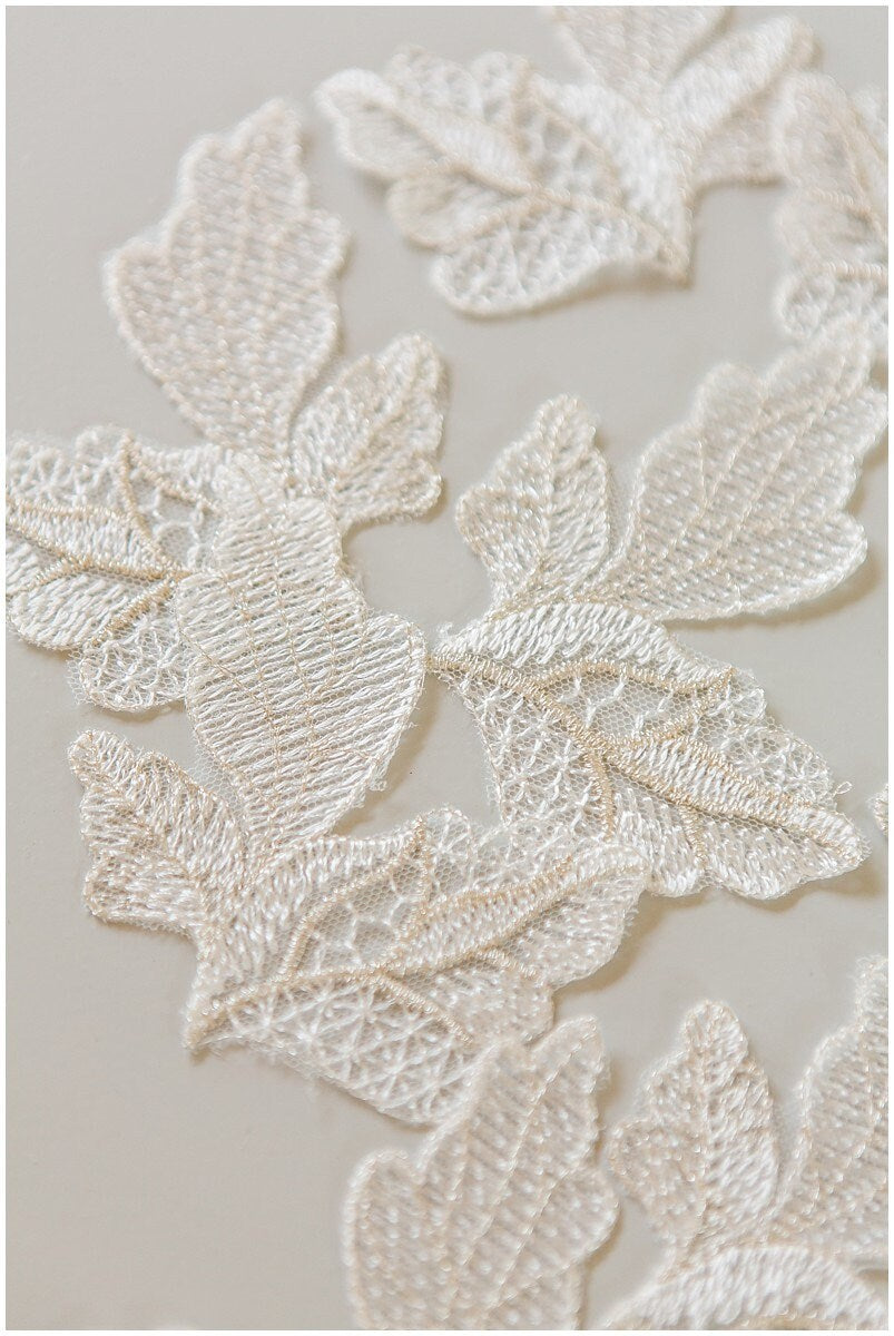 20pcs. lace leaf applique/ 3D flower lace applique/ wedding dress lace applique/ bridal lace// A17-106-1