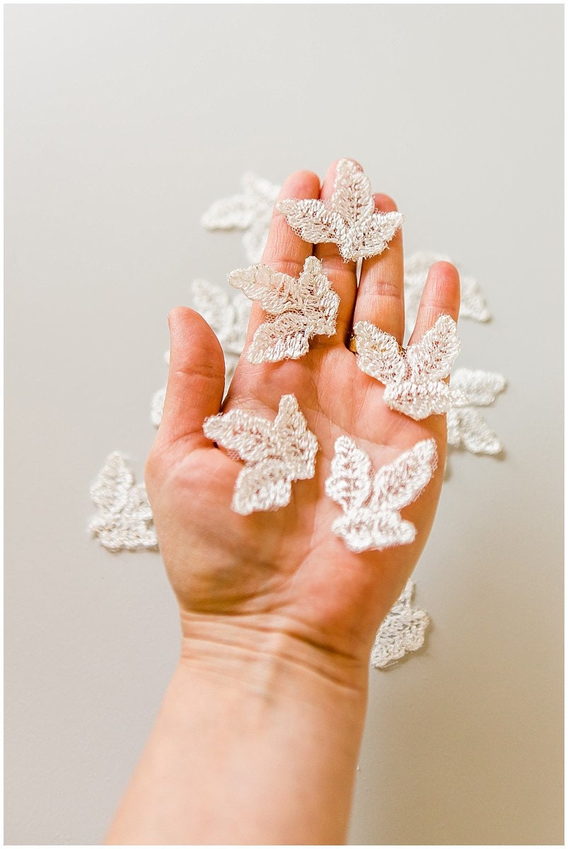 18pcs 3D lace leaf for sewing/ 3D flower lace applique/ wedding dress lace applique/ bridal lace// A17-108