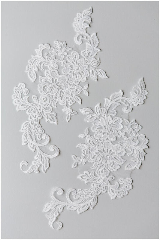 Spitzenaufnäher für Brautkleider, Spitzenaufnäher Stickerei, Blumenapplikation, Spitzenblume, Hochzeitskleid Spitze, Hochzeitskleid Spitzenapplikation// A17-126