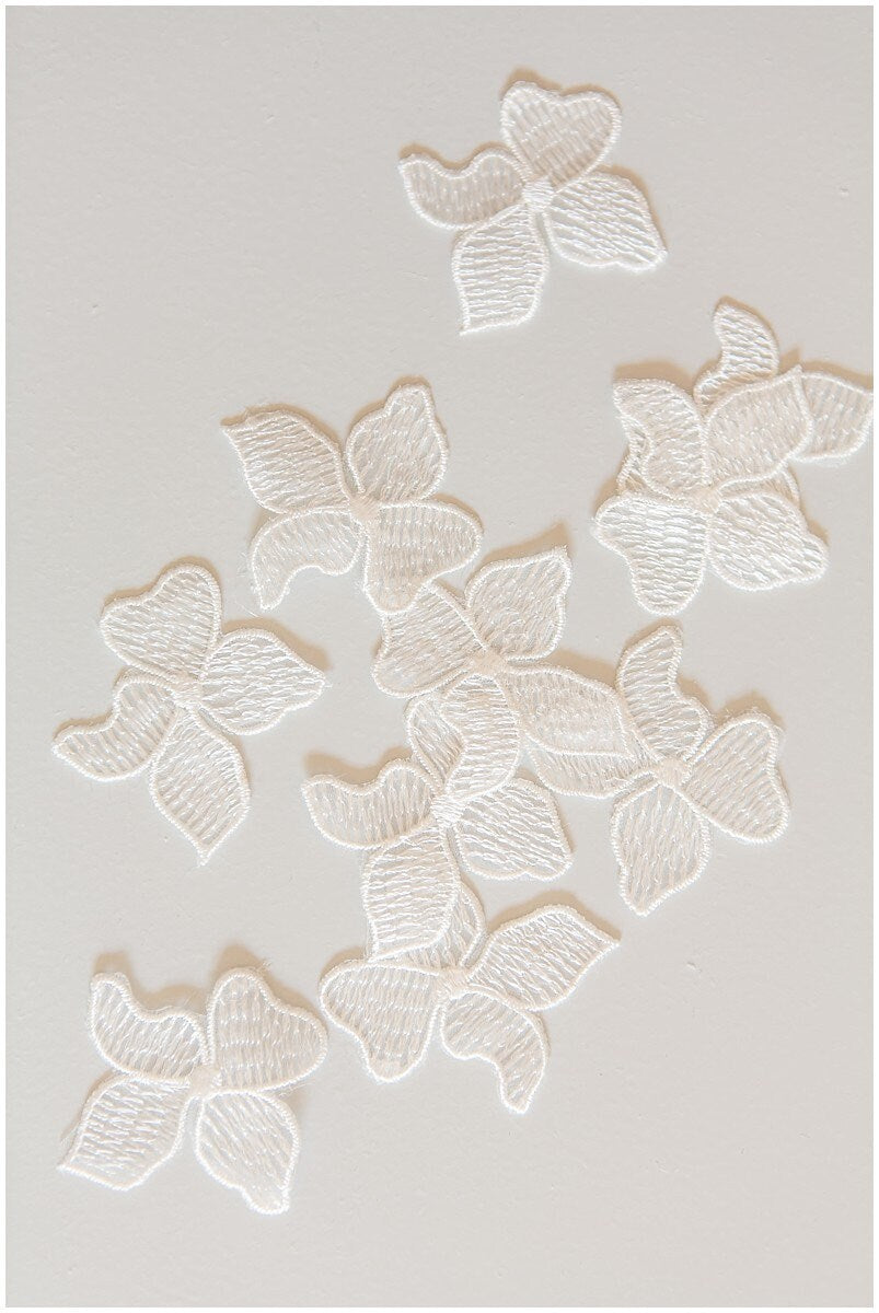 20pcs. 3D flower appliques /wedding dress lace applique/ 3D flower bridal lace// A17-085
