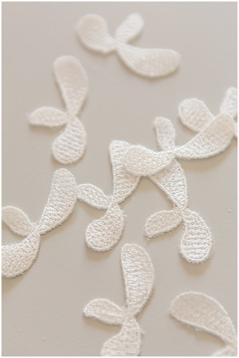 20pcs. 3D flowers for sewing/ 3D flower lace applique/ wedding dress lace applique// A17-087-1