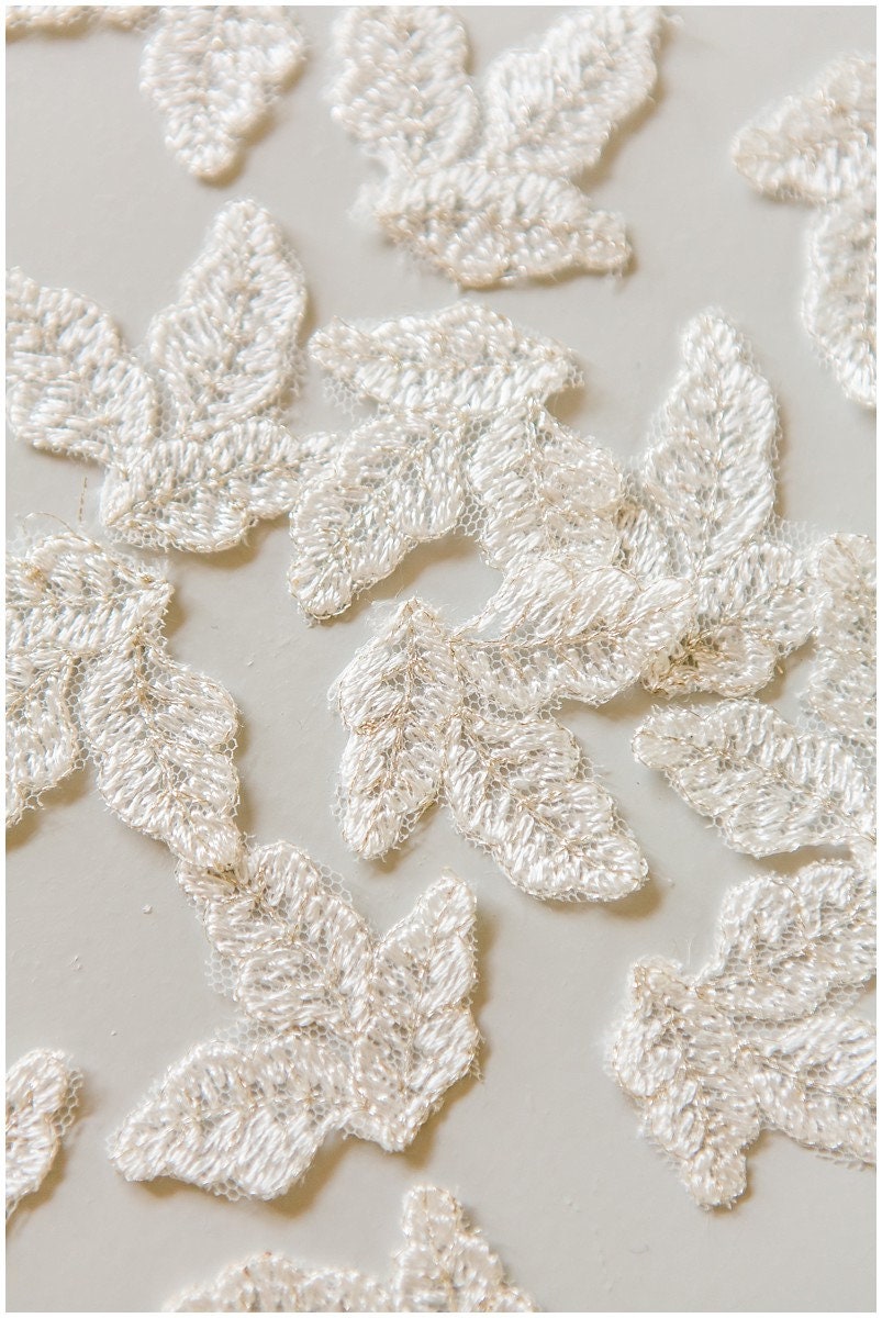 18pcs 3D lace leaf for sewing/ 3D flower lace applique/ wedding dress lace applique/ bridal lace// A17-108
