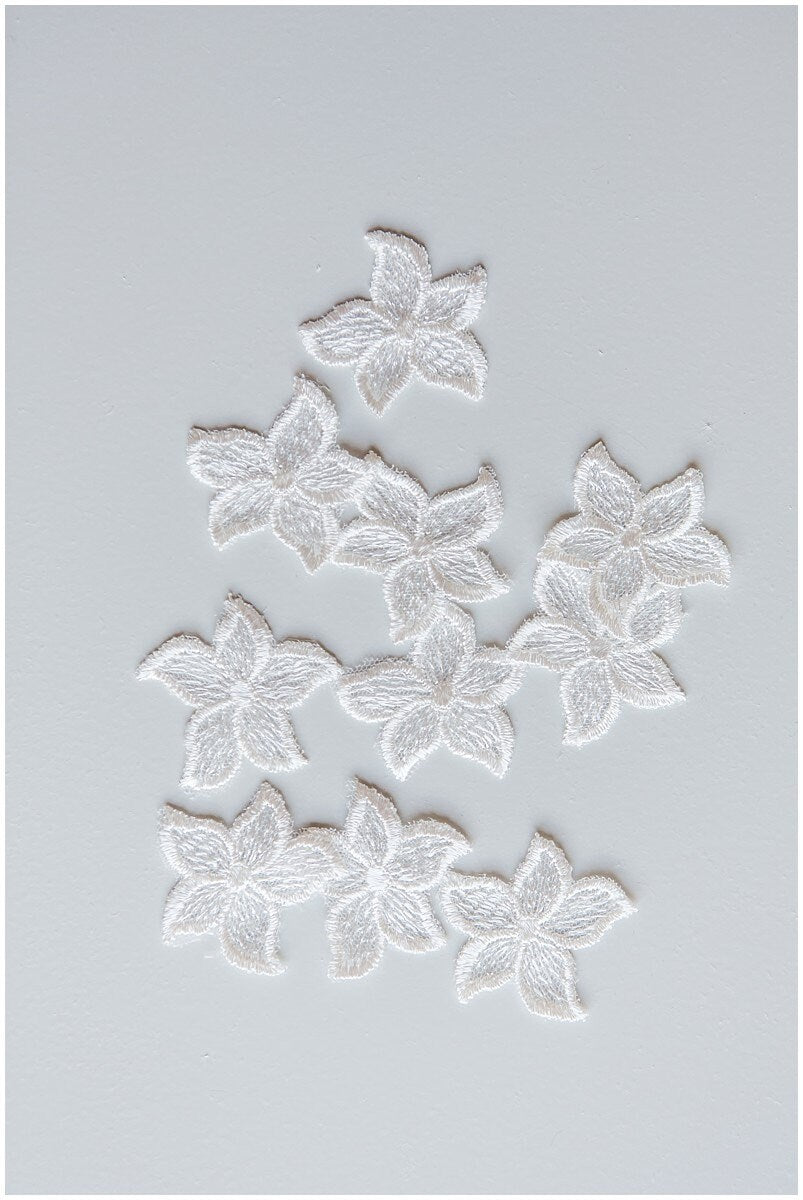 10pcs lace flower patch/ 3D lace flower/ wedding dress lace applique/ bridal 3D applique// A17-113