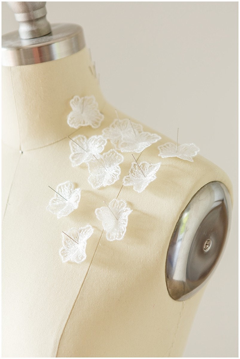 10pcs 3D flowers/ lace applique for wedding dress/ bridal lace/ 3D flower applique// A17-115