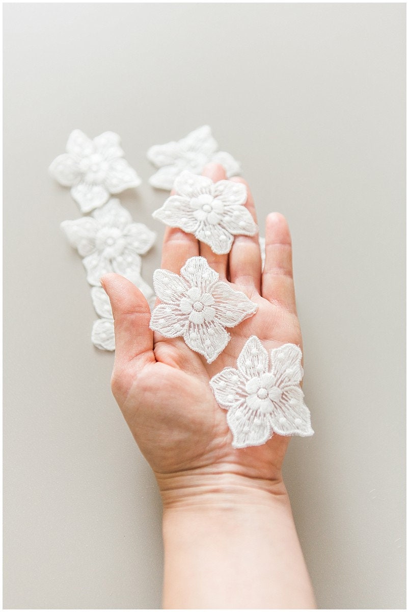 10pcs. lace flowers/ 3D flower patch/ 3D lace applique/ wedding dress lace applique// A17-144