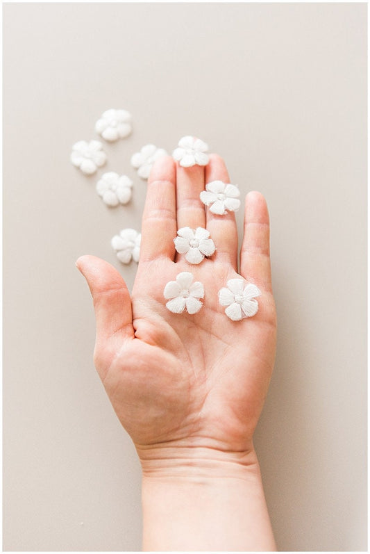 20 pièces. Fleurs de dentelle 3D pour la couture/ applique de dentelle/ applique de dentelle de robe de mariée/ dentelle de mariée// A17-148