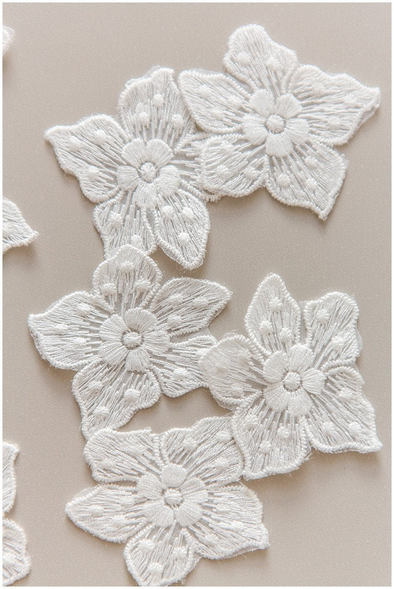 10pcs. lace flowers/ 3D flower patch/ 3D lace applique/ wedding dress lace applique// A17-144