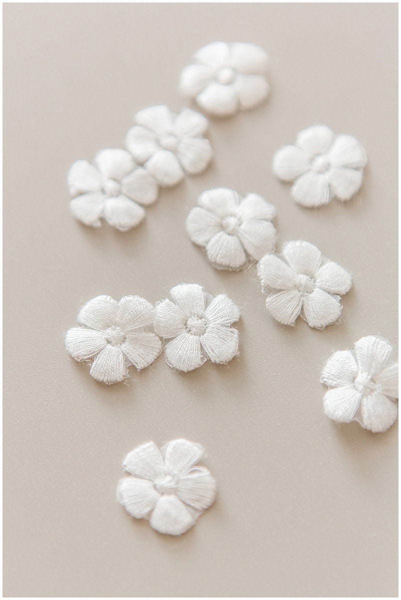 20pcs 3D lace flowers for sewing/ lace applique/ wedding dress lace applique/ bridal lace// A17-148