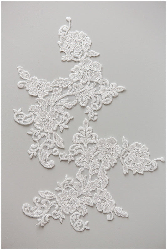 PerlenHochzeitskleid Spitzenapplikation, Aufnäher für Brautkleid, Spitzenblume für Hochzeitskleid, Brautspitze Applikation// A17-154