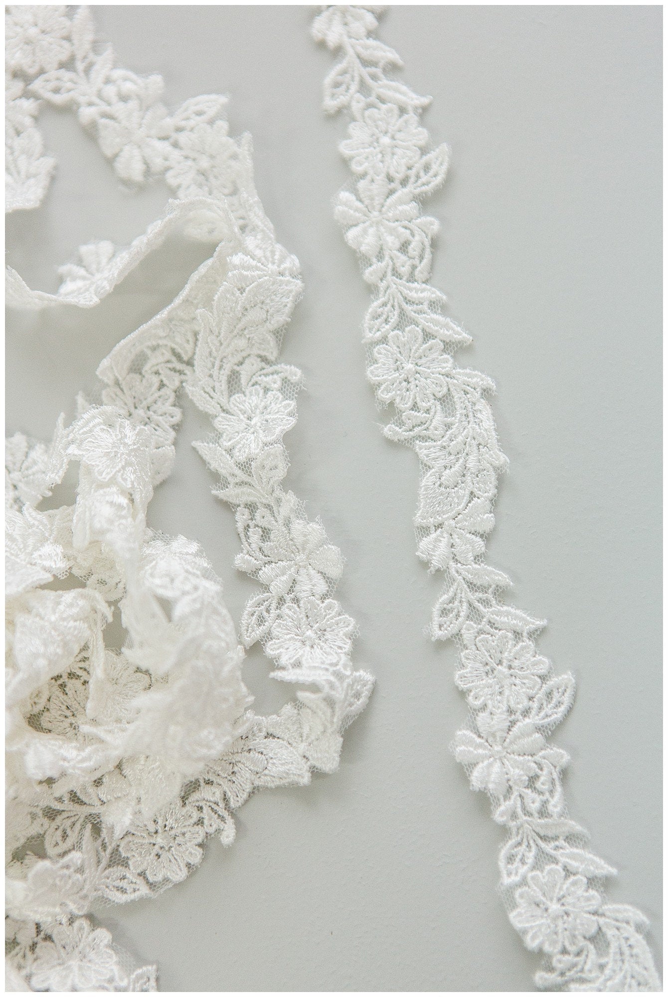 Small lace trim for wedding dress, embroidered lace trim for veil, soft lace trim, lace trim for veil, flower lacetrim trim// T17-061