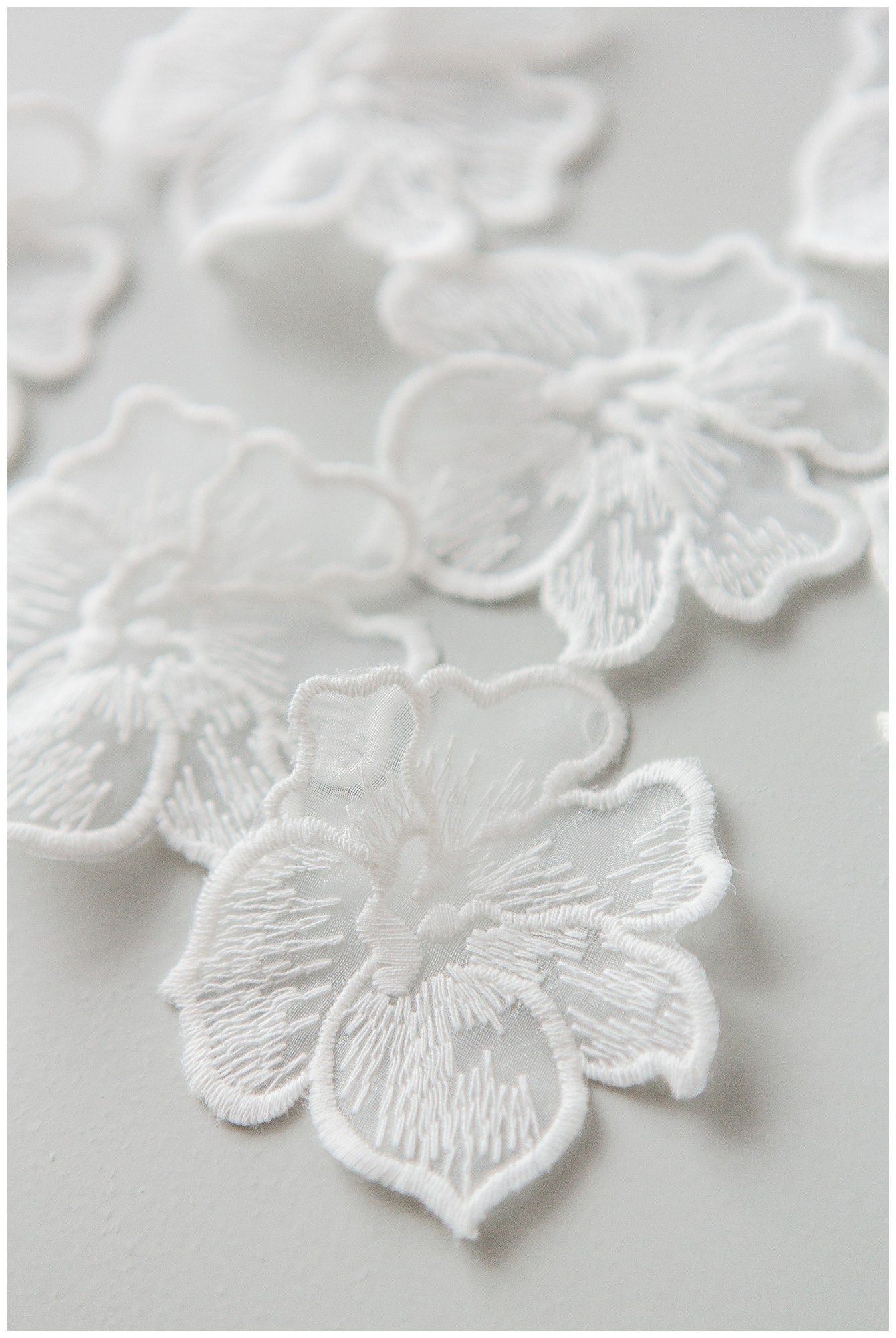 10pcs 3D lace flowers for sewing on/ 3D flower lace applique/ wedding dress lace applique/ bridal lace// A17-160
