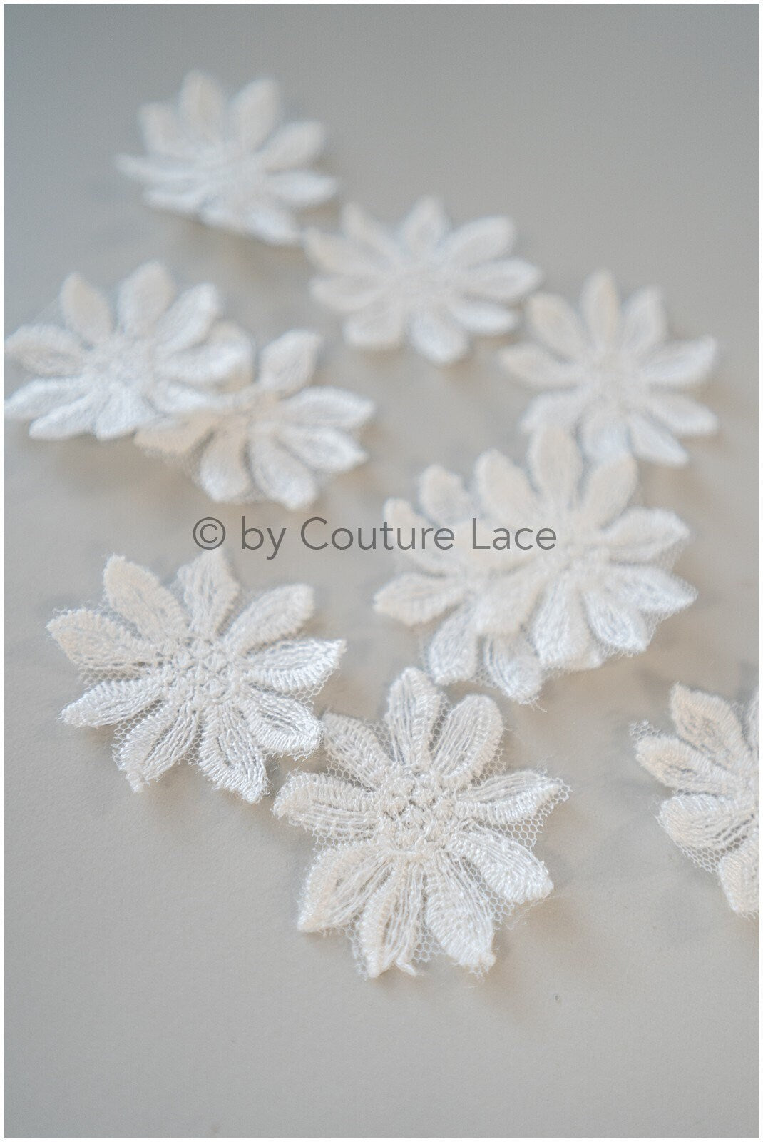 10pcs. Lace flowers for sewing on/ 3D flower lace applique/ wedding dress lace applique/ wedding dress applique// A19-104/2