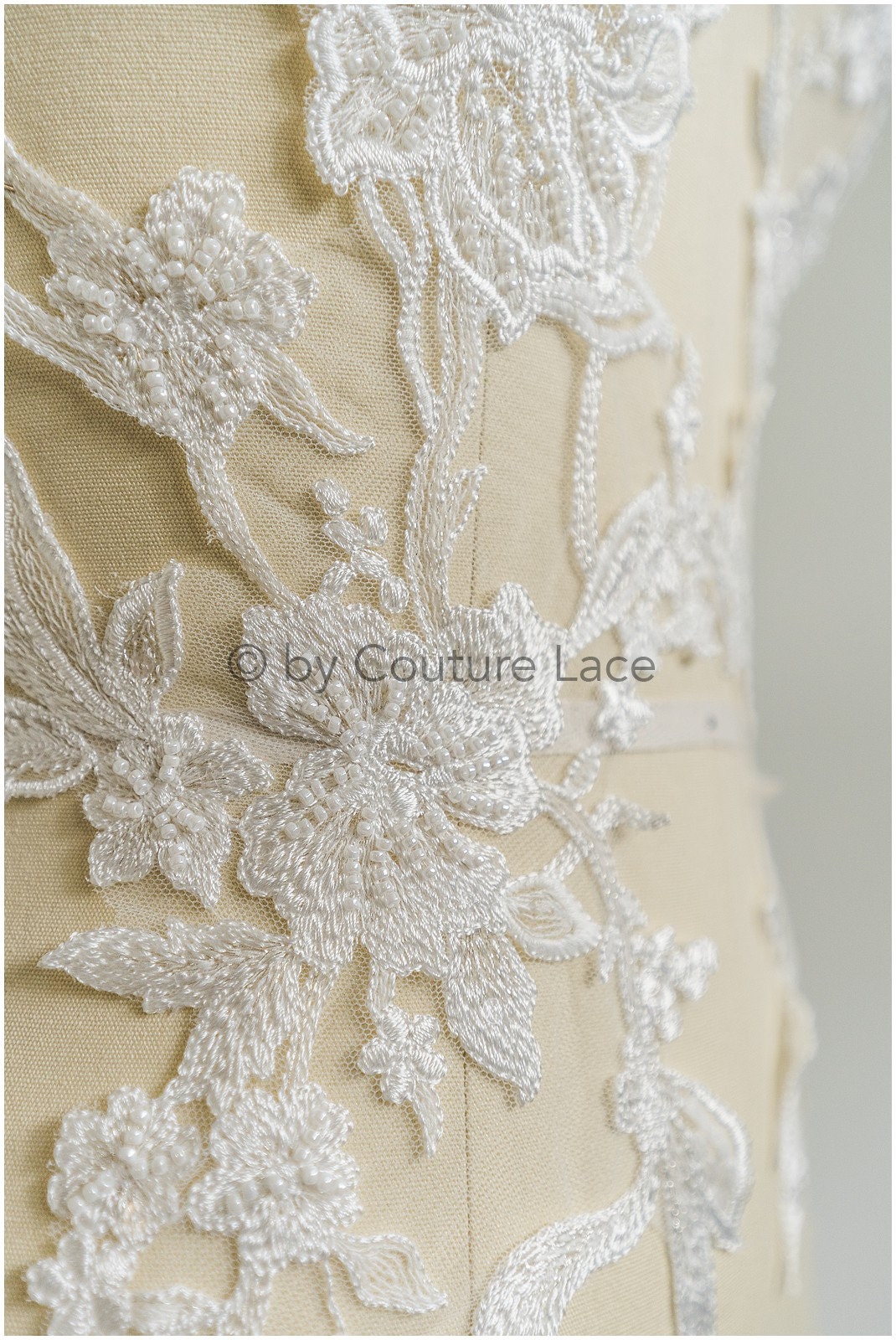 Perlen Blume Spitzen Patch, Blumen Applikation, SpitzenBlume Patch, Spitzen Applikation, Hochzeitskleid Spitzen Applikation, Braut Blumen Patch// A19-187