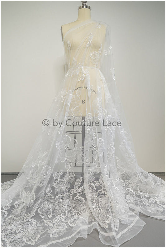Encaje nupcial romántico con flores grandes / encaje con flores color off-white / encaje para novia // L20-337