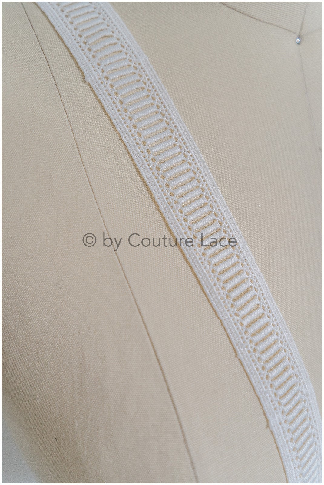 4yds crochet lace for boho wedding dresses/ lace trim off-white/ bridal lace/ geometric lace// T20-117