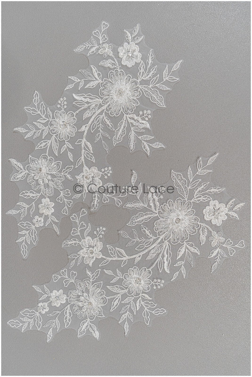 Handgestickte Florale Spitzenapplikation für Brautkleid, Blumenspitze Aufnäher, bestickte Spitzenapplikationen, kordelierte Spitzenapplikationen off-white// A21-199