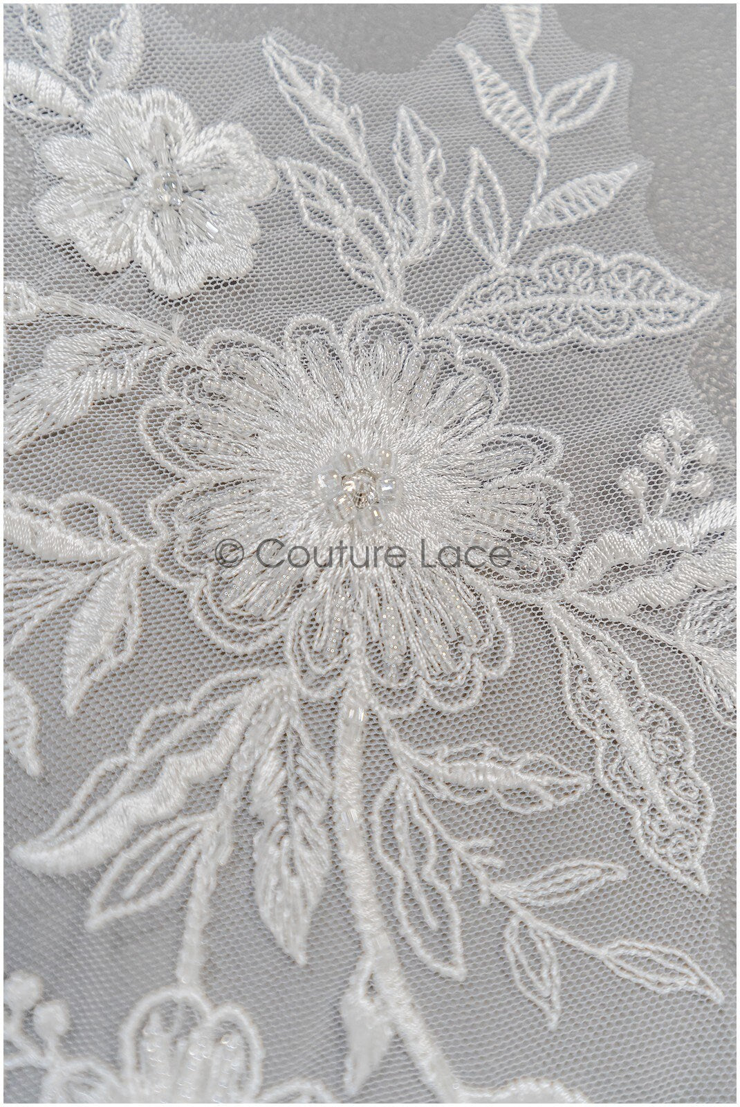 Handgestickte Florale Spitzenapplikation für Brautkleid, Blumenspitze Aufnäher, bestickte Spitzenapplikationen, kordelierte Spitzenapplikationen off-white// A21-199