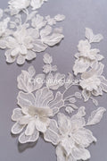 Romantic 3D flower appliqués for wedding dresses/ bridal lace flowers // A25-478