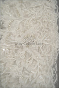 Brautspitze Borte mit Perlen & Pailletten/ Spitzenborte off-white / Braut Borte/ Spitzenborte für Brautkleid// T24-120