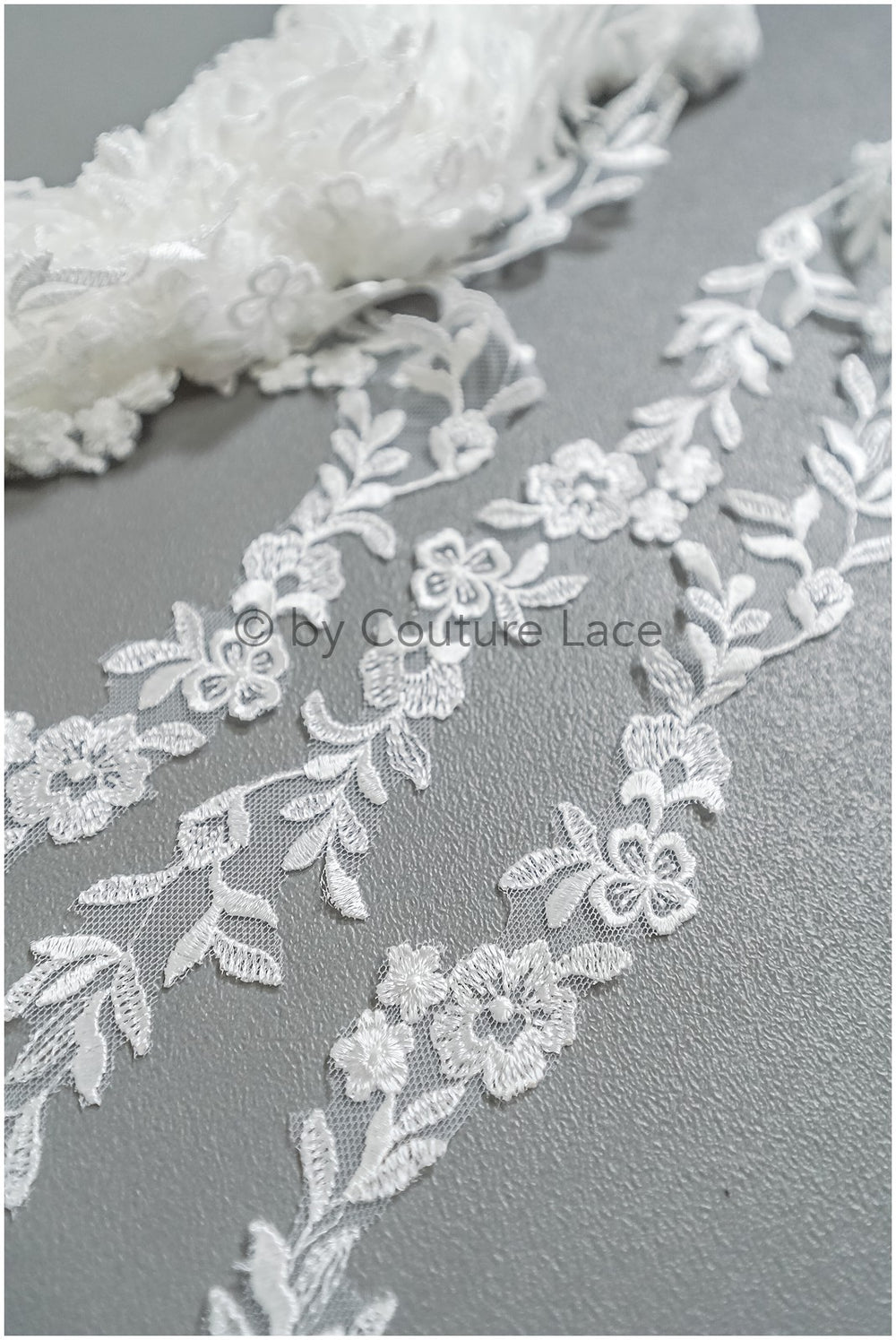 Brautspitze Borte Weiß/ Spitzenborte off-white / Braut Borte/ Spitzenborte für Brautkleid// T24-226