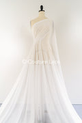 Fine, flowing georgette fabric in off-white – ideal for bridal wear and festive wear // R-199-4