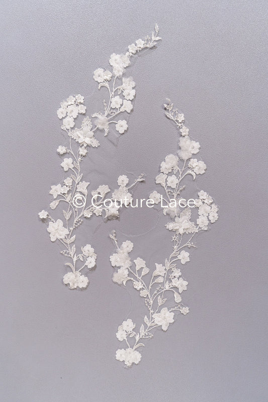 Embroidered flower applique/ flower lace applique/ romantic flower lace for wedding dresses // A25-471