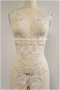 Brautspitze Borte mit Perlen & Pailletten/ Spitzenborte off-white / Braut Borte/ Spitzenborte für Brautkleid// T24-121