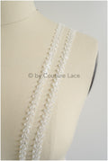 Brautspitze Borte mit Perlen & Pailletten/ Spitzenborte off-white / Braut Borte/ Spitzenborte für Brautkleid// T24-229