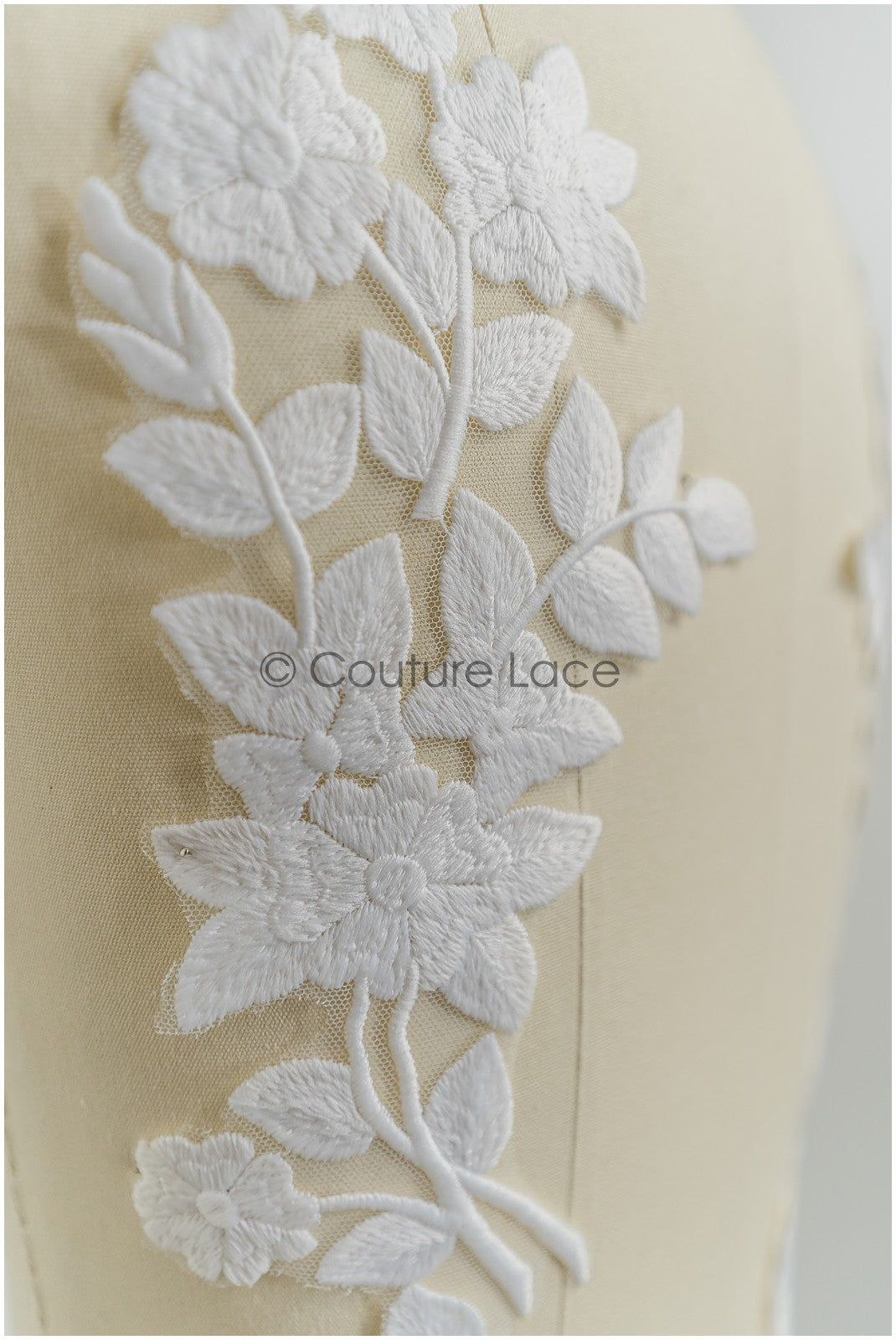 Floral appliqués for wedding dresses /Wedding dress lace floral motif // A25-492