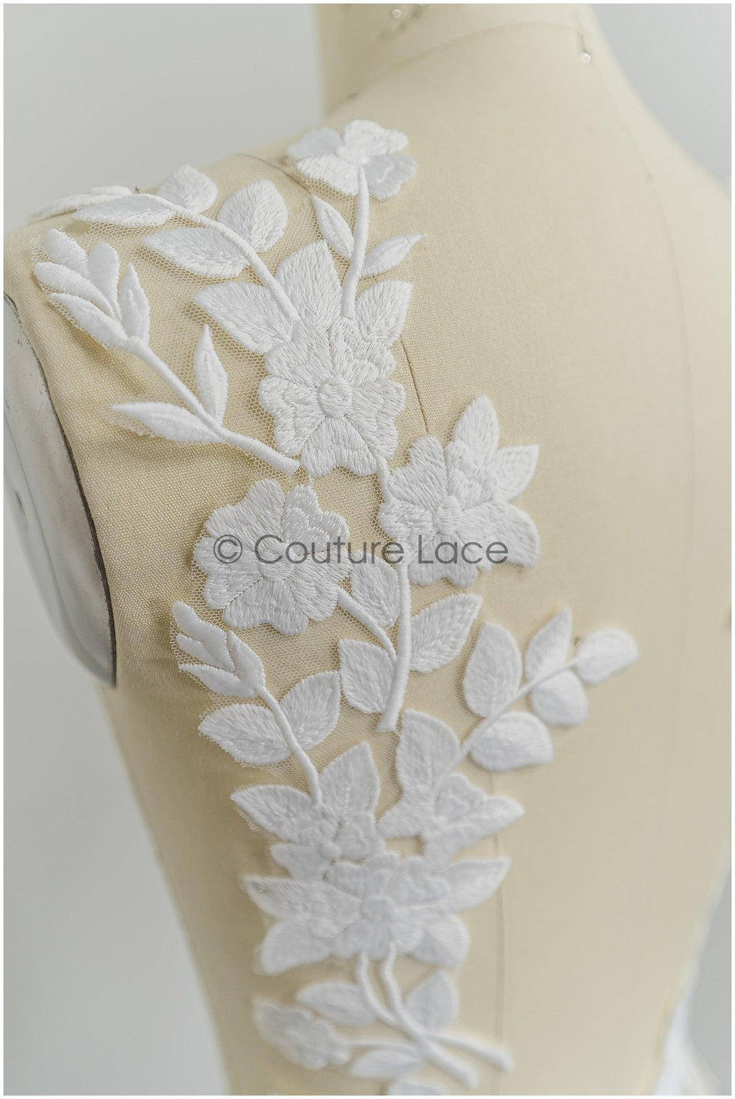 Floral appliqués for wedding dresses /Wedding dress lace floral motif // A25-492