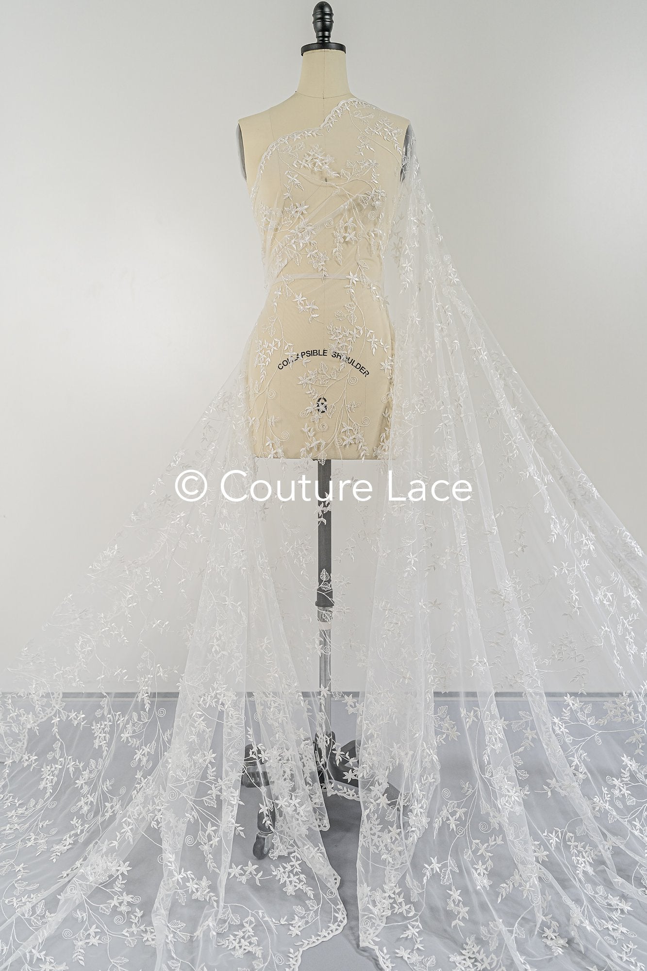 Soft embroidered bridal lace fabric with sequins and floral pattern// L25-003S