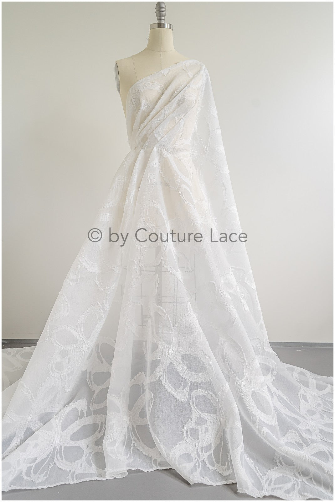 Transparent Bridal Jacquard with large Floral Pattern – Off-White // R-043