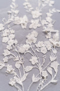 Bestickte Blumen Applikation/ Blumen Spitzen Applikationen/ romantische Blumen Spitze für Brautkleider // A25-472