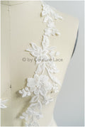 Brautspitze Borte mit Perlen & Pailletten/ Spitzenborte off-white / Braut Borte/ Spitzenborte für Brautkleid// T24-224