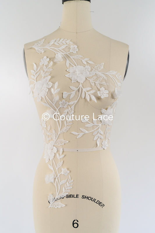 3D flower appliqués for wedding dresses // A25-473