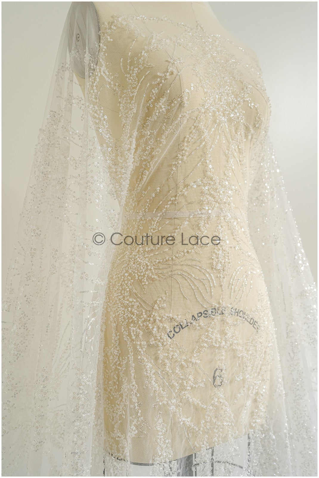 Wunderschöner Perlen-Spitzenstoff mit Linien, Couture-Spitzenstoff mit Perlen und Pailletten, Brautspitze mit Zweigen und Linien// L22-473