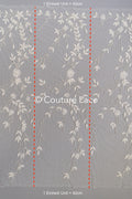 Handbestickte 3D-Blumen Braut Spitze Stoff Off-White - Couture Braut Spitze mit Perlen, Straß und 3D blüten// L25-855