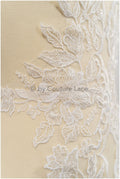 Brautspitze Borte mit Perlen & Pailletten/ Spitzenborte off-white / Braut Borte/ Spitzenborte für Brautkleid// T24-119