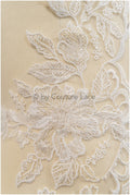 Brautspitze Borte mit Perlen & Pailletten/ Spitzenborte off-white / Braut Borte/ Spitzenborte für Brautkleid// T24-119