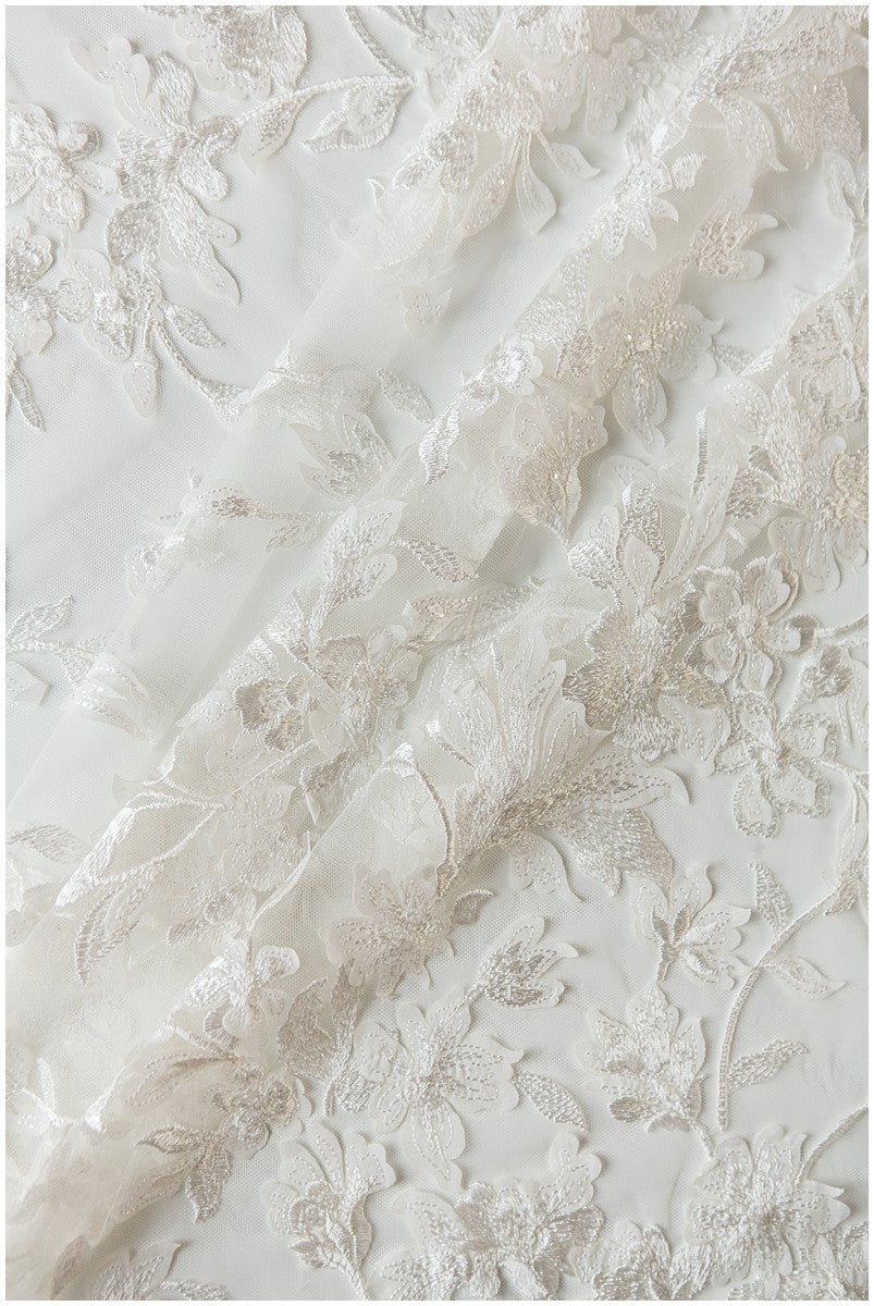 3D bestickter Blumen-Spitzenstoff, Braut-3d-Spitzenstoff, Brautkleid-Spitzenstoff, geperlte Blumen-Spitze, Braut-Spitzenkleid // L17-112